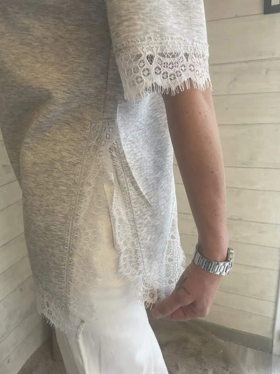 haut asymétrique en  dentelle