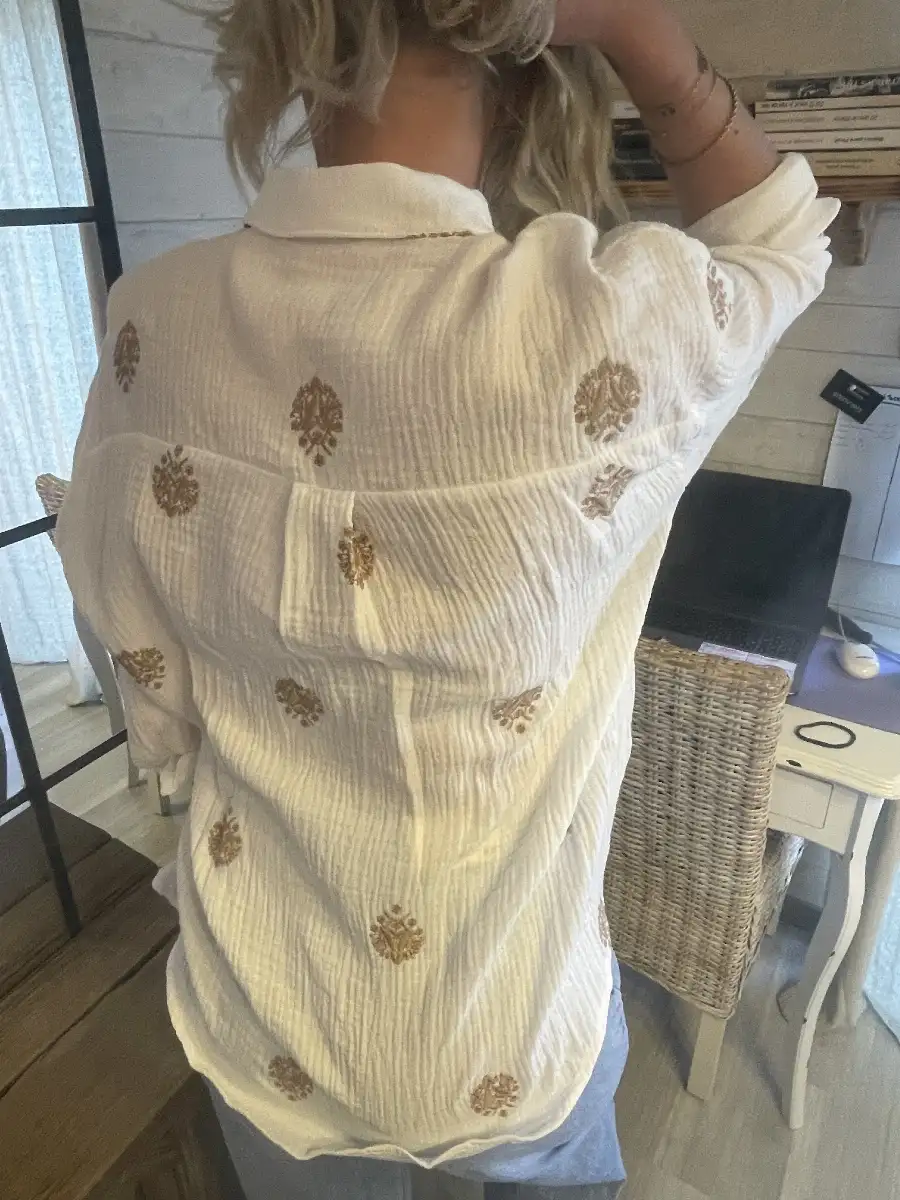 CHEMISE 36/42.  C12