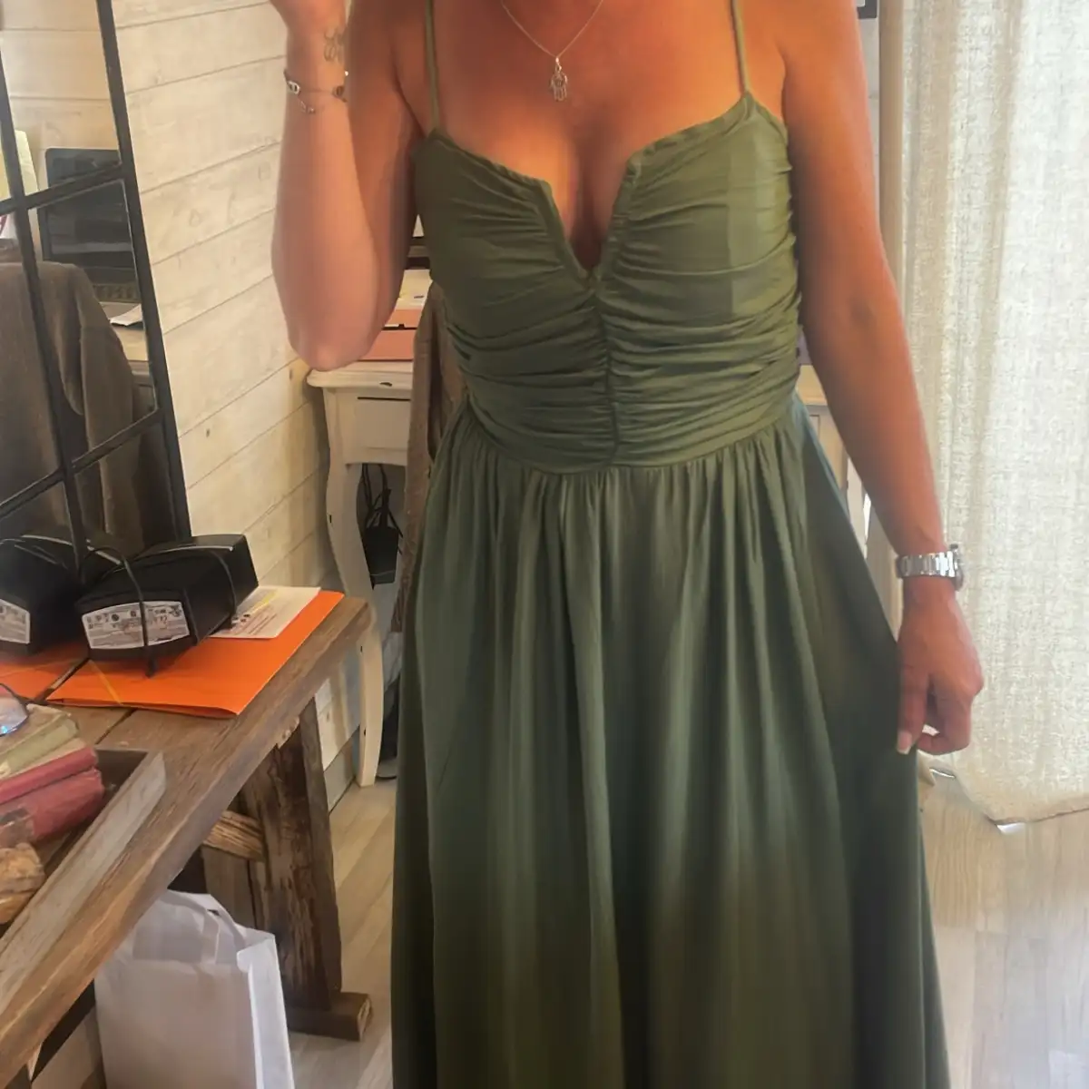 Robe kaki